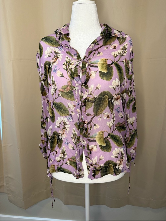 tigresse Tops - D&G style Floral Tie-Hem Button Front Blouse -‎ Lavender